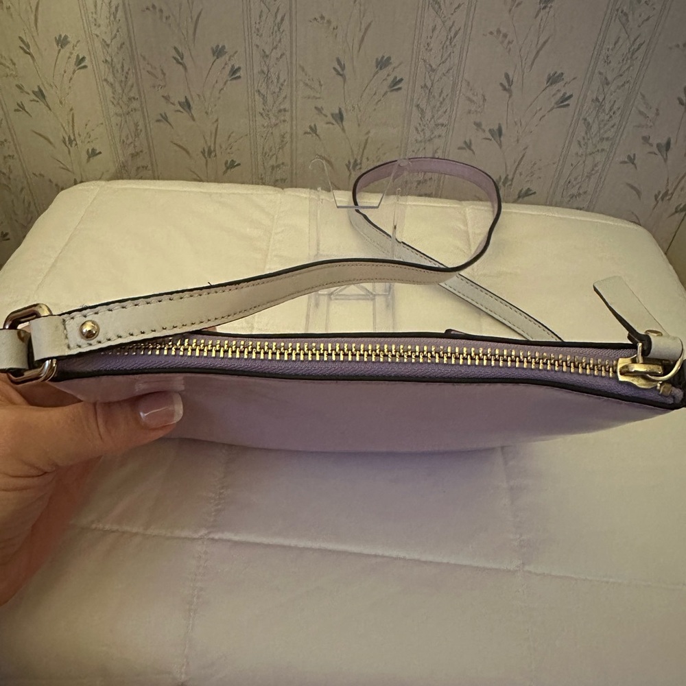 Kate Spade Patent Purple Crossbody w/Storybook Lining - Picture 6 of 14